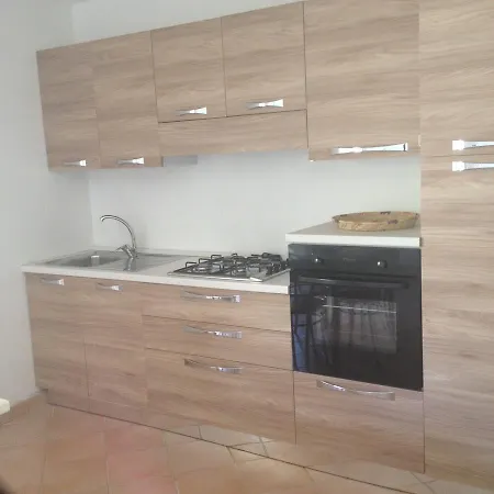 Domus Aparthotel 3*